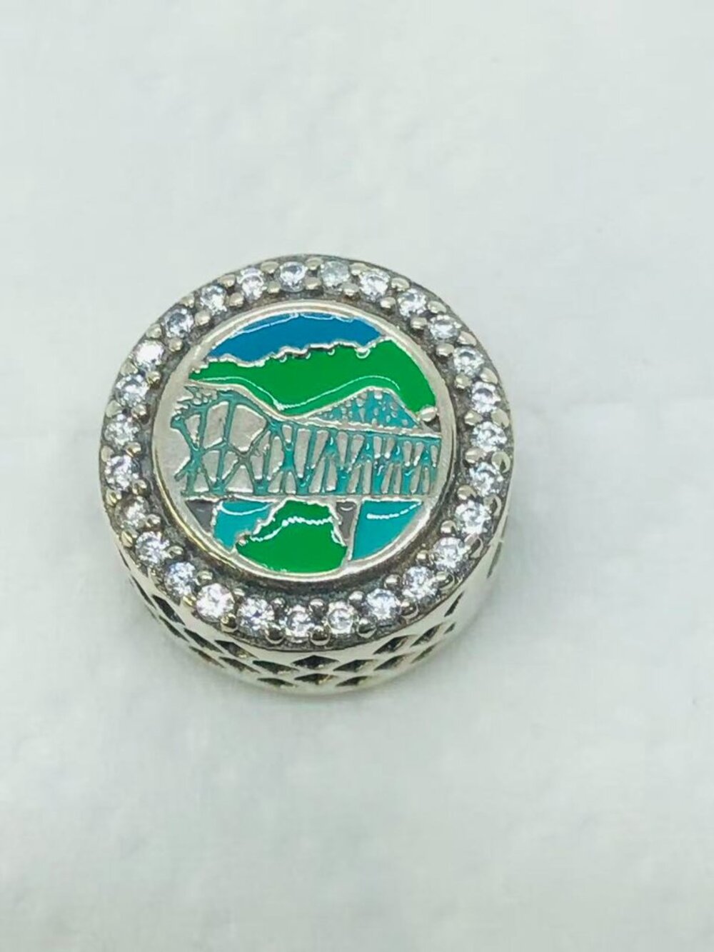 ✨ ✨Pandora Kentucky 606 Travel Exclusive Dangle Charm Pendant